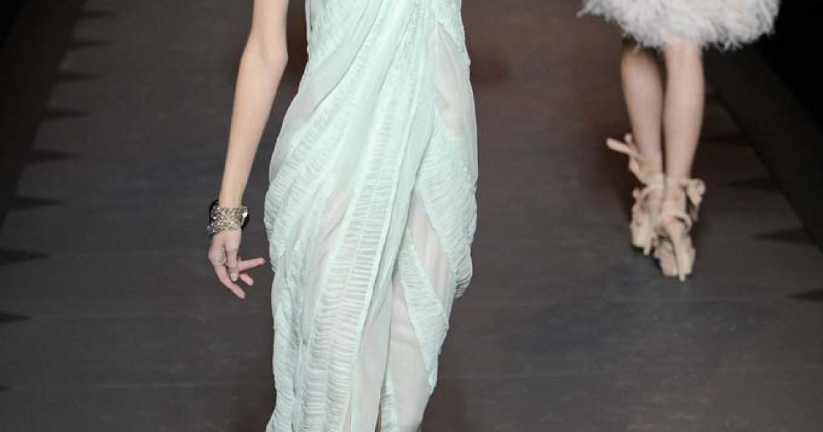 Dior осень-зима 2011-2012 (East News)