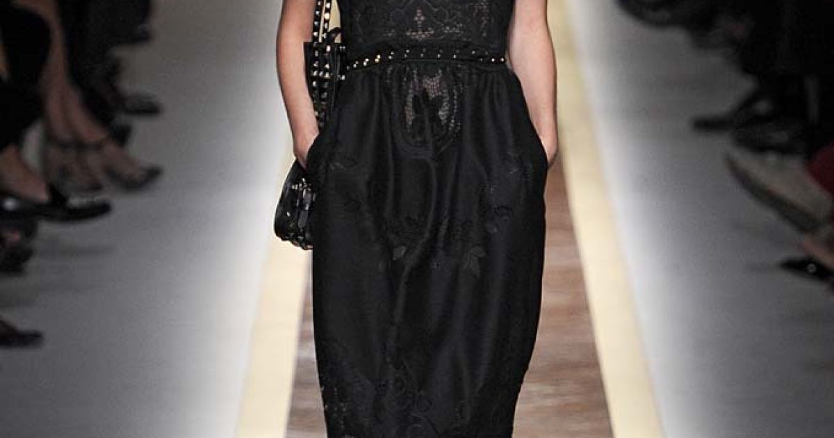 Valentino прет-а-порте весна-лето 2012 / © EastNews