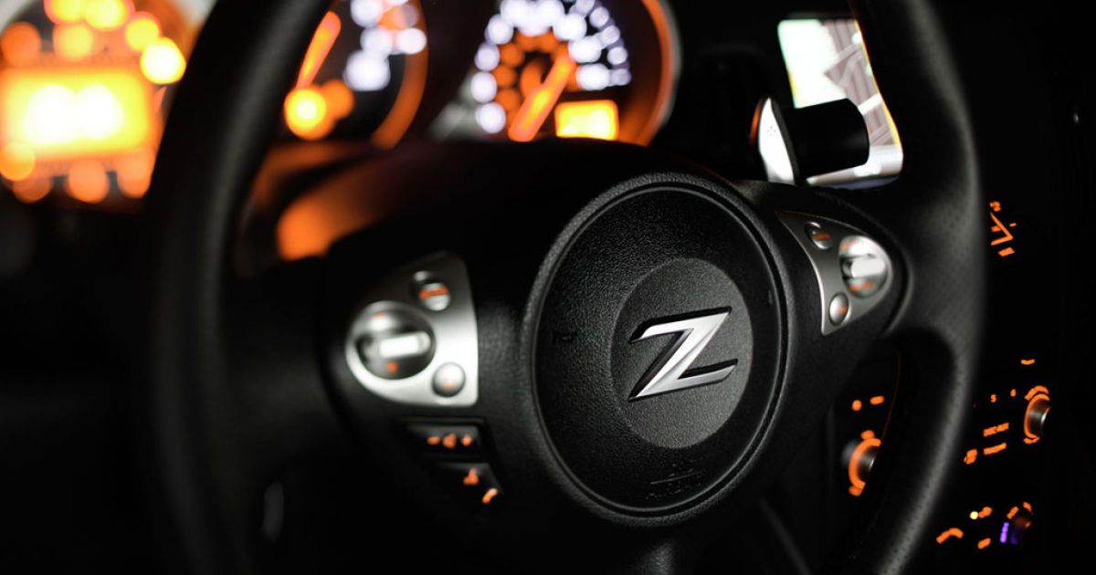 Nissan обновил купе 370Z_8
