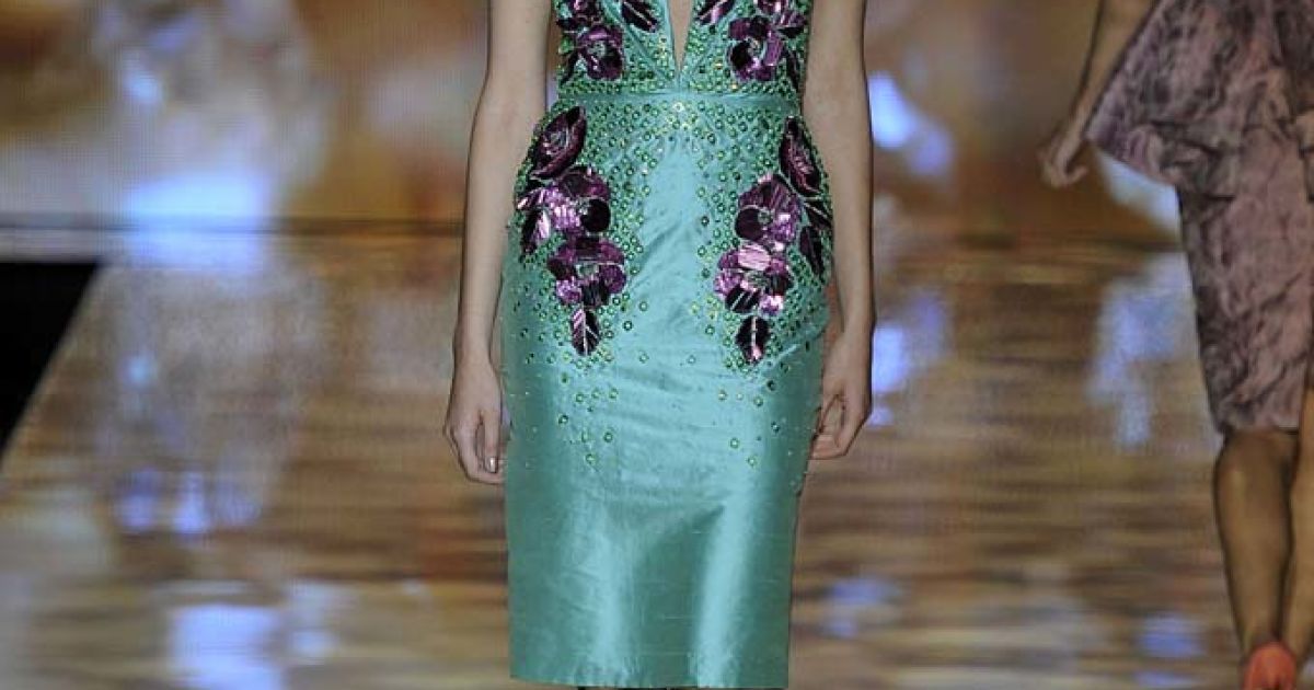 Badgley Mischka прет-а-порте весна-лето 2012 / © EastNews