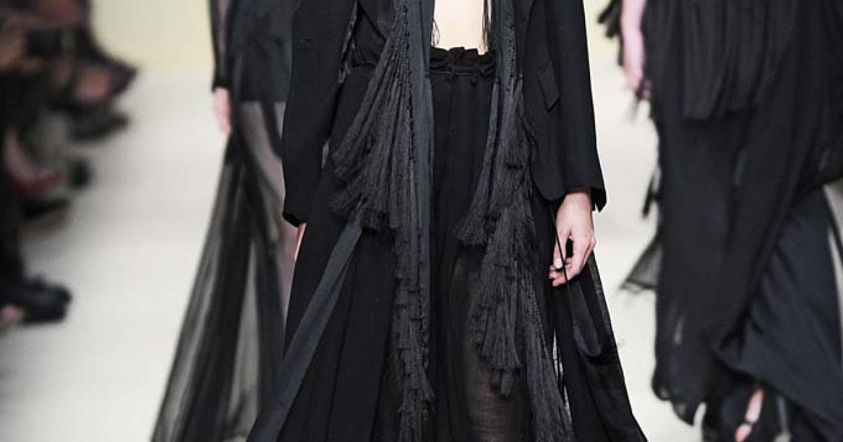 Ann Demeulemeester  прет-а-порте весна-лето 2012 / © EastNews