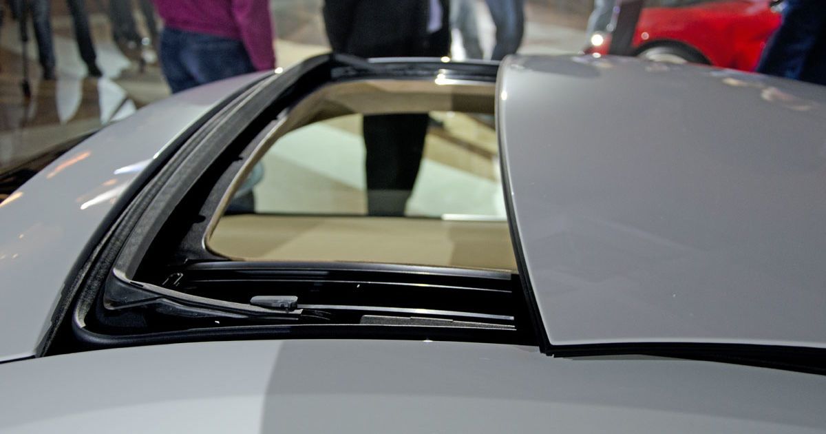 В Украину привезли новый Porsche 911_21