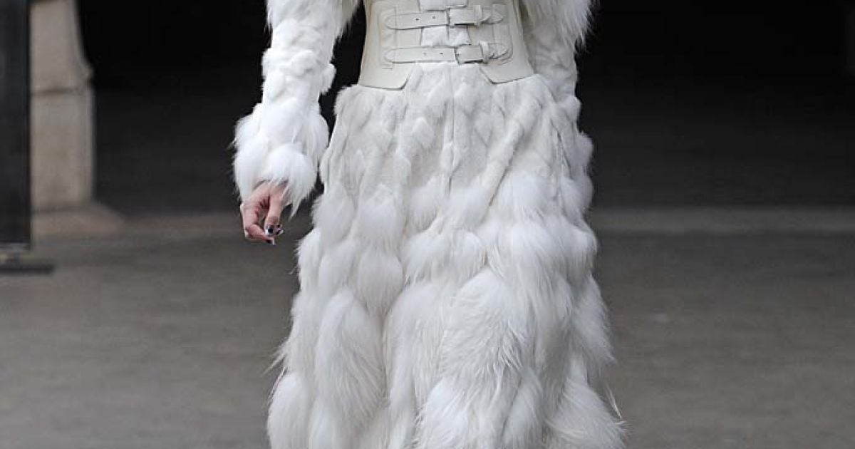 Alexander McQueen прет-а-порте осень-зима 2011-2012