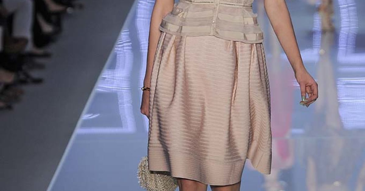 Christian Dior прет-а-порте весна-лето 2012 / © EastNews