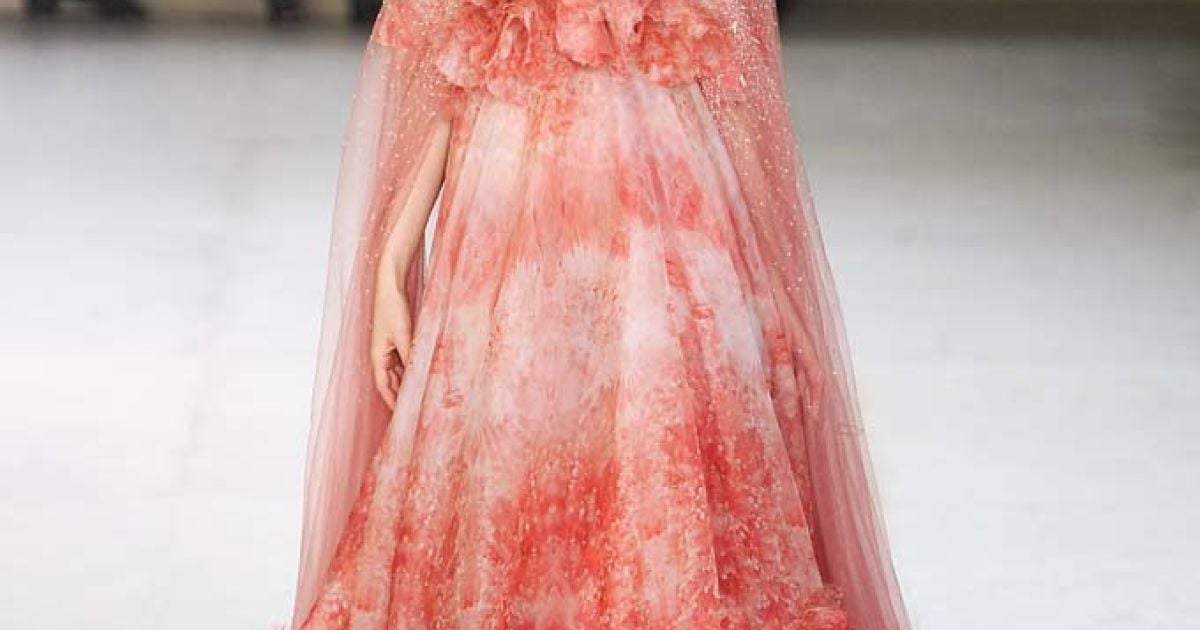 Alexander McQueen прет-а-порте весна-лето 2012 / © EastNews