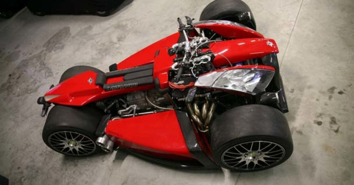 Wazuma V8 Ferrari_2