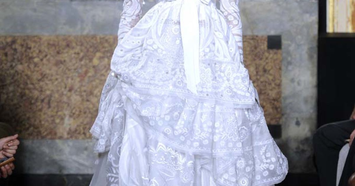 Emilio Pucci прет-а-порте весна-лето 2012 / © EastNews