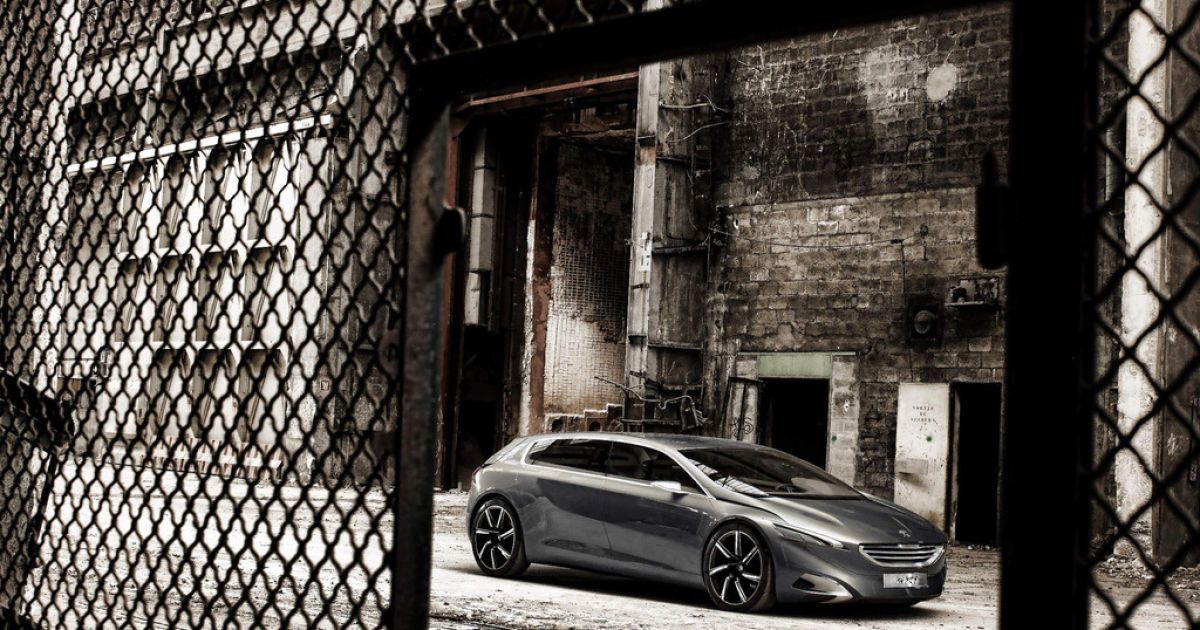 Peugeot HX1 Concept_13