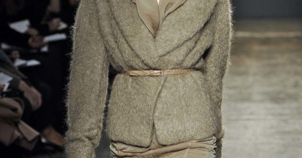 Donna Karan прет-а-порте осень-зима 2011-2012 / © EastNews