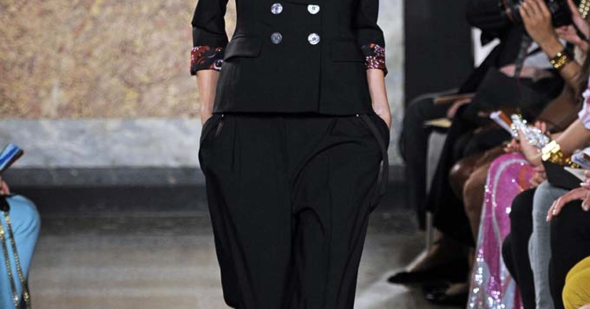 Emilio Pucci прет-а-порте весна-лето 2012 / © EastNews