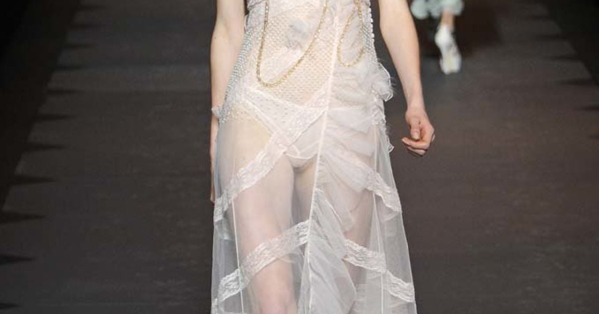 DIOR прет-а-порте осень-зима 2011-2012 / © EastNews