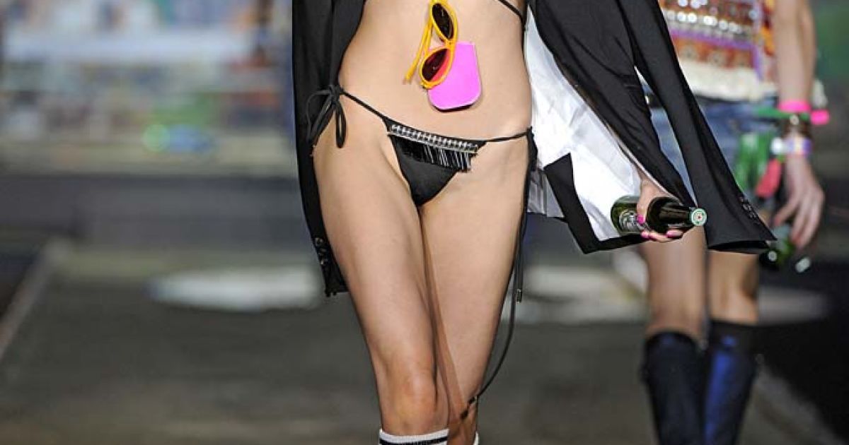 Dsquared2 прет-а порте весна-лето 2012 / © EastNews