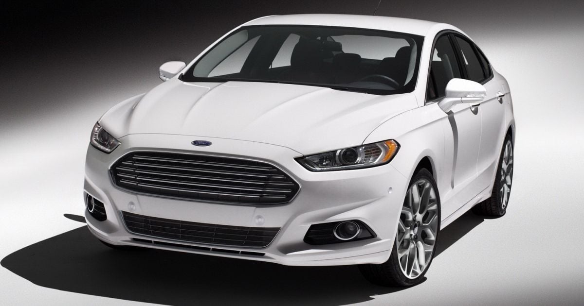 2013 Ford Mondeo Sedan_27
