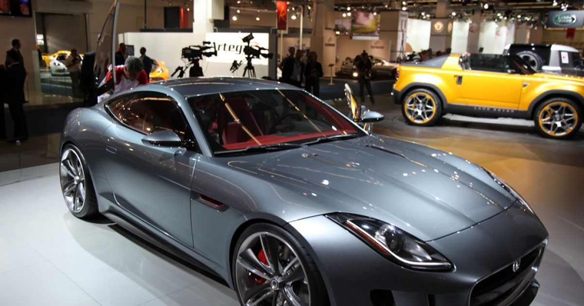 Jaguar CX6_12