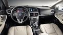 Volvo показал интерьер нового хэтчбека