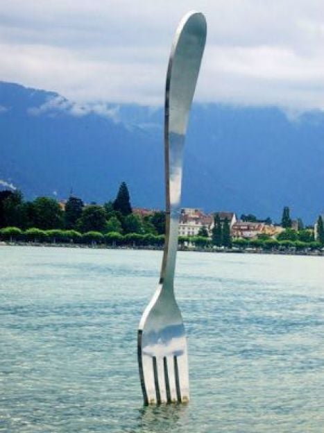 Памятник Вилке. Женевское озеро / © 