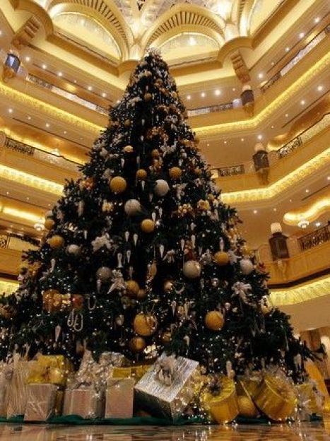 Самая дорогая в мире рождественская елка / © 