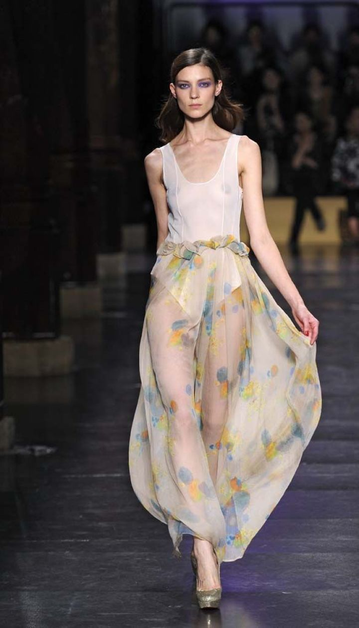 Сарафаны и легкие платья из ситца от Cacharel — Писк моды