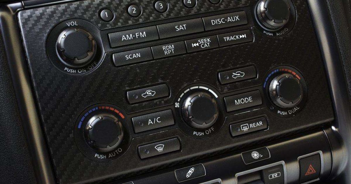 nissan gtr 2012_27
