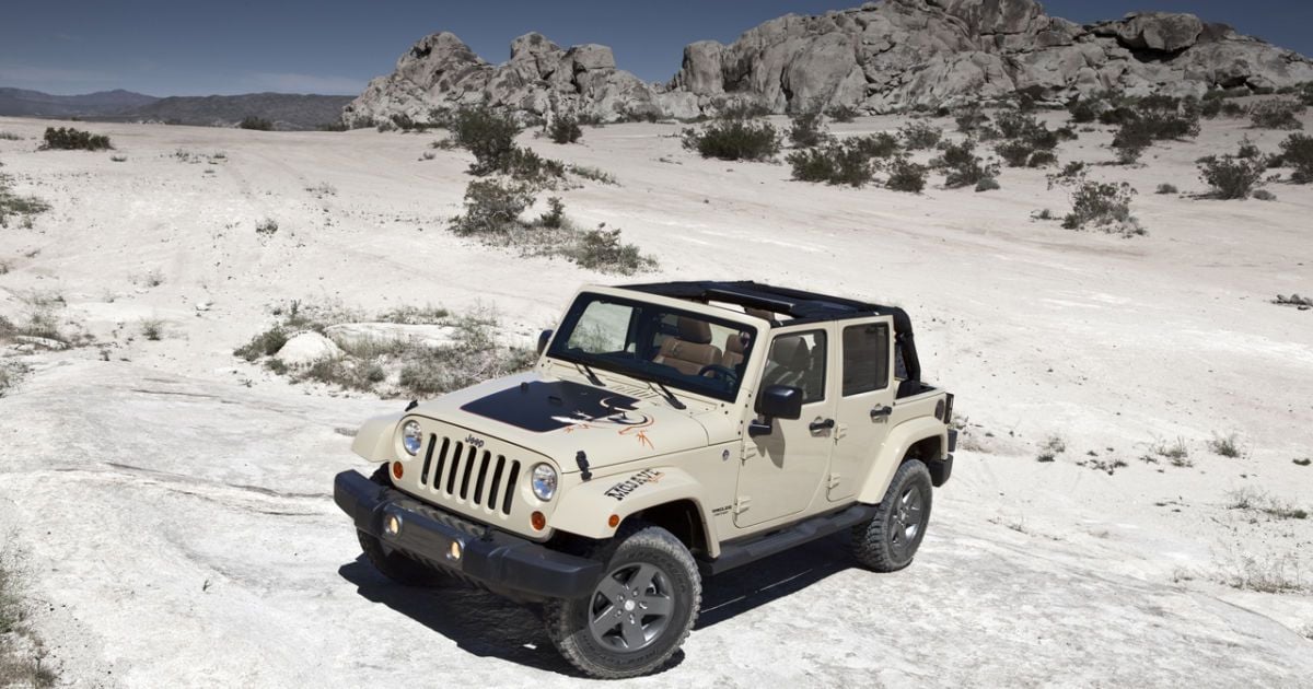2011 Jeep Wrangler Mojave_11