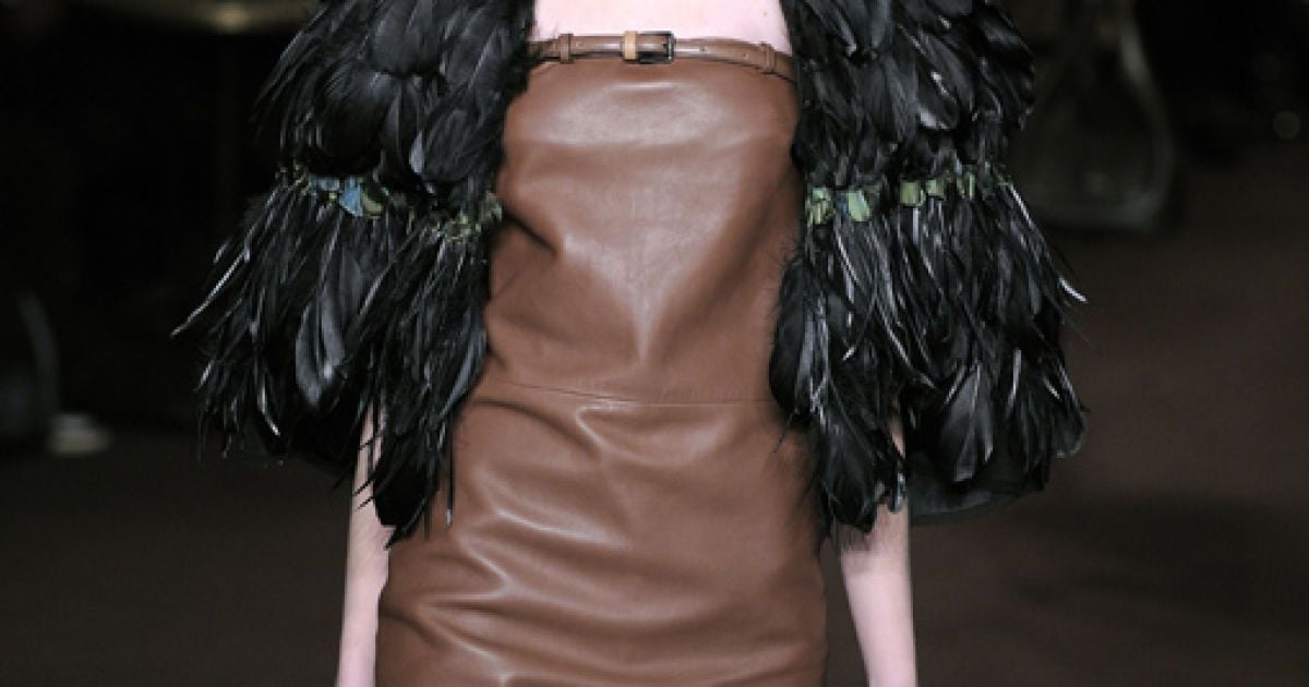 Loewe прет-а-порте осень-зима 2010-2011 (East News)