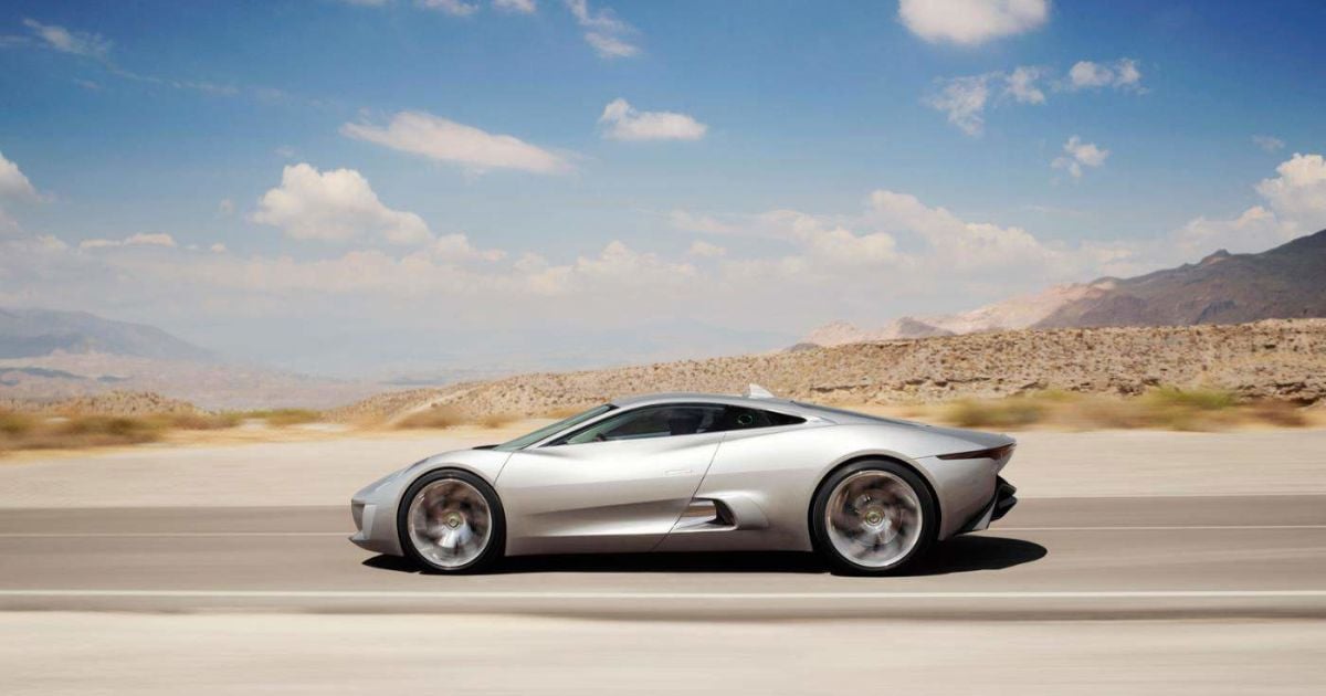 Гибридный спорткар Jaguar официально ушел в серию