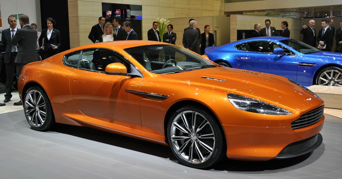 Aston Martin Virage_3