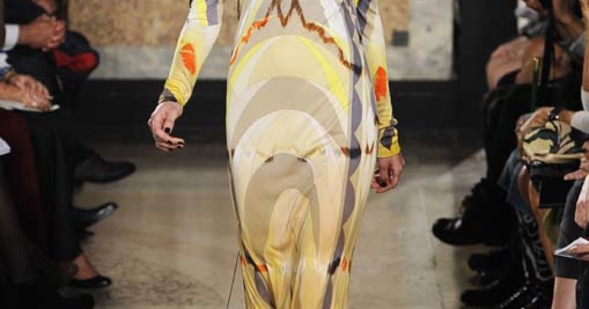 Emilio Pucci прет-а-порте весна-лето 2011 (East News)