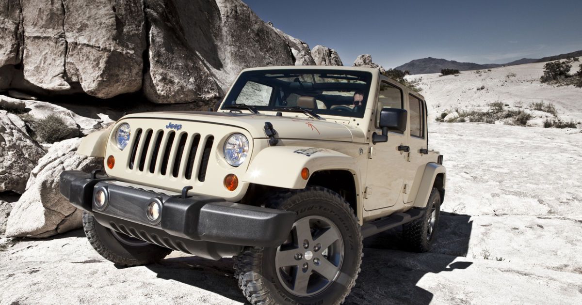 2011 Jeep Wrangler Mojave_10