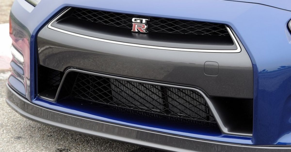 Nissan GT-R_10