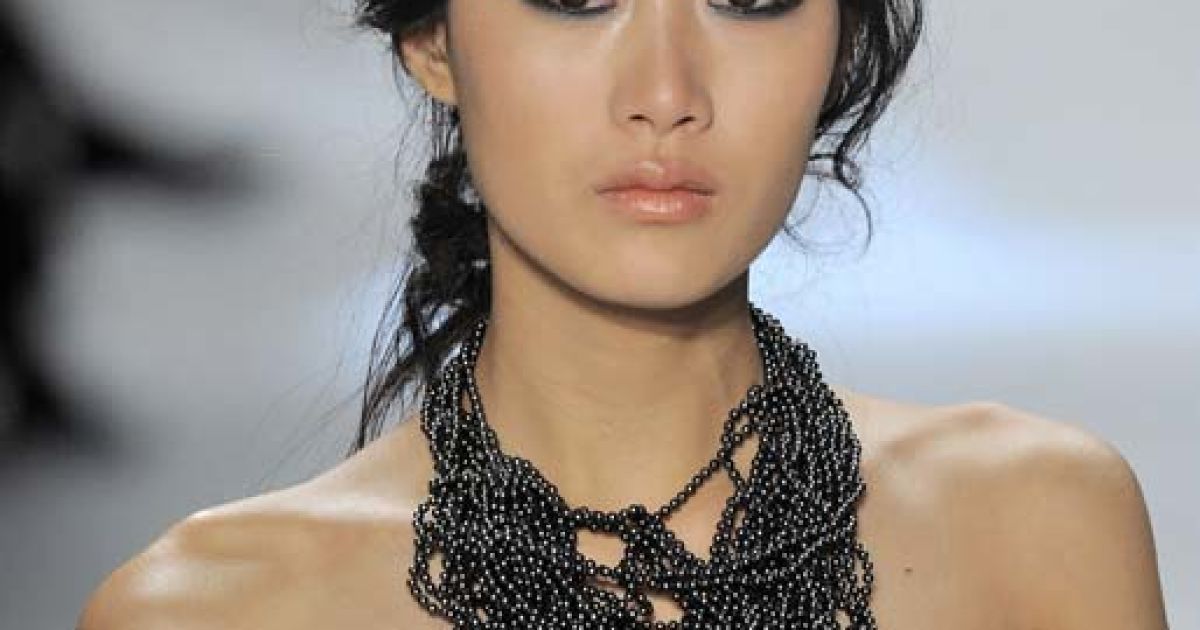 Vera_Wang прет-а-порте осень-зима 2010-2011 (East News)