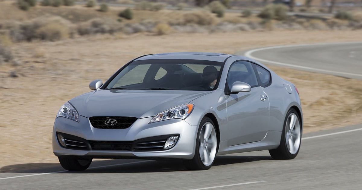 Hyundai Genesis Coupe_18