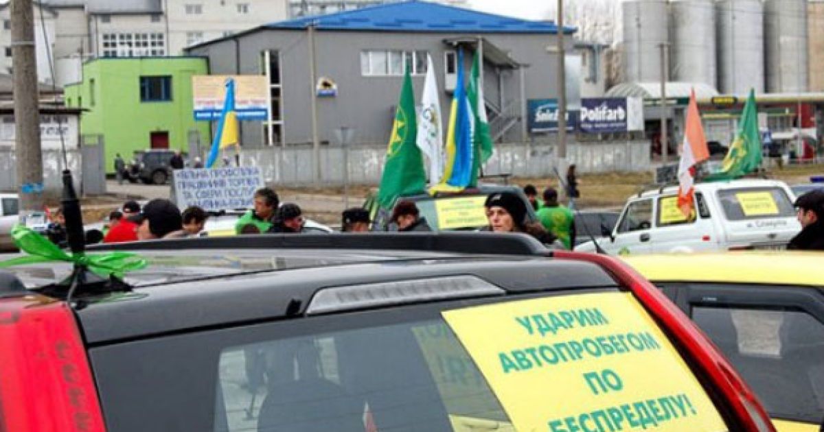 Суд притормозил "автомайдан"