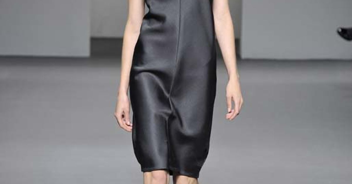 Calvin Klein прет-а-порте осень-зима 2010-2011 (East News)