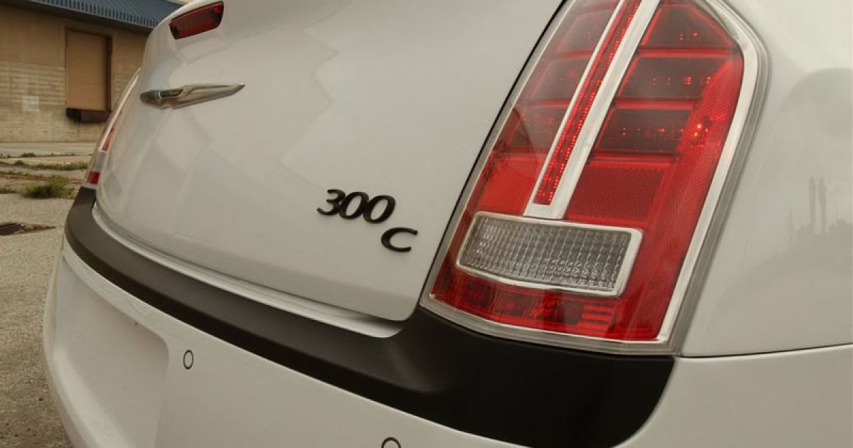 Chrysler 300_8