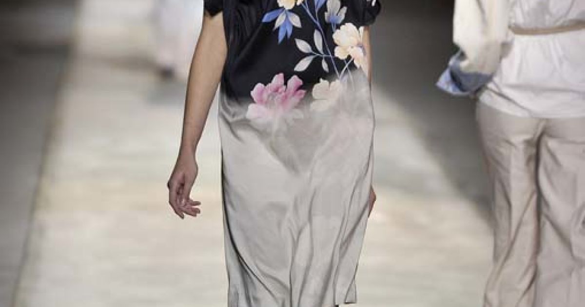 Dries Van Noten прет-а-порте весна-лето 2011 (East News)