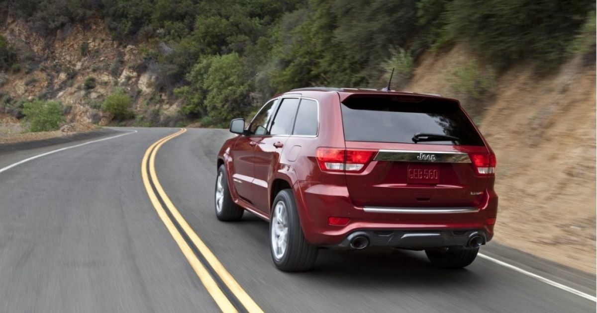 2012 Jeep Grand Cherokee SRT8_4