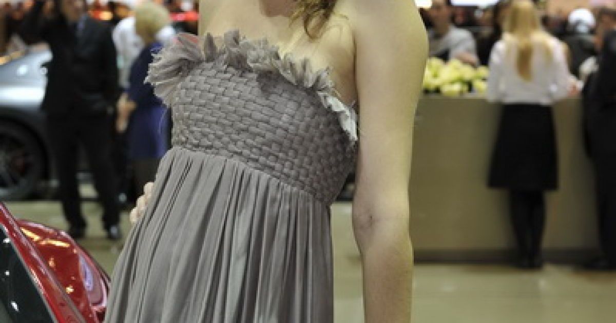 Sexy hostess in Geneva_28