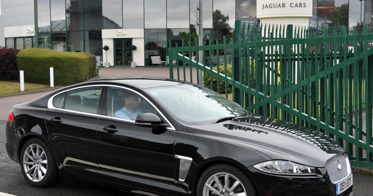 Дизельный Jaguar XF поставил рекорд расхода топлива
