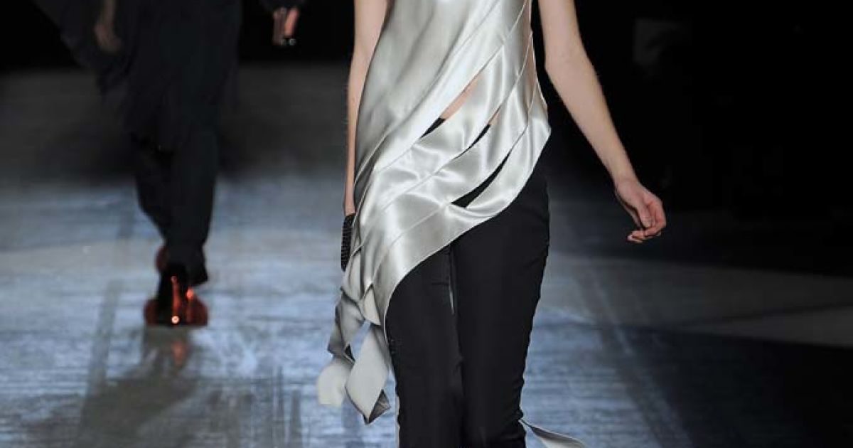 Alexander Wang прет-а-порте осень-зима 2011-2012 (East News)