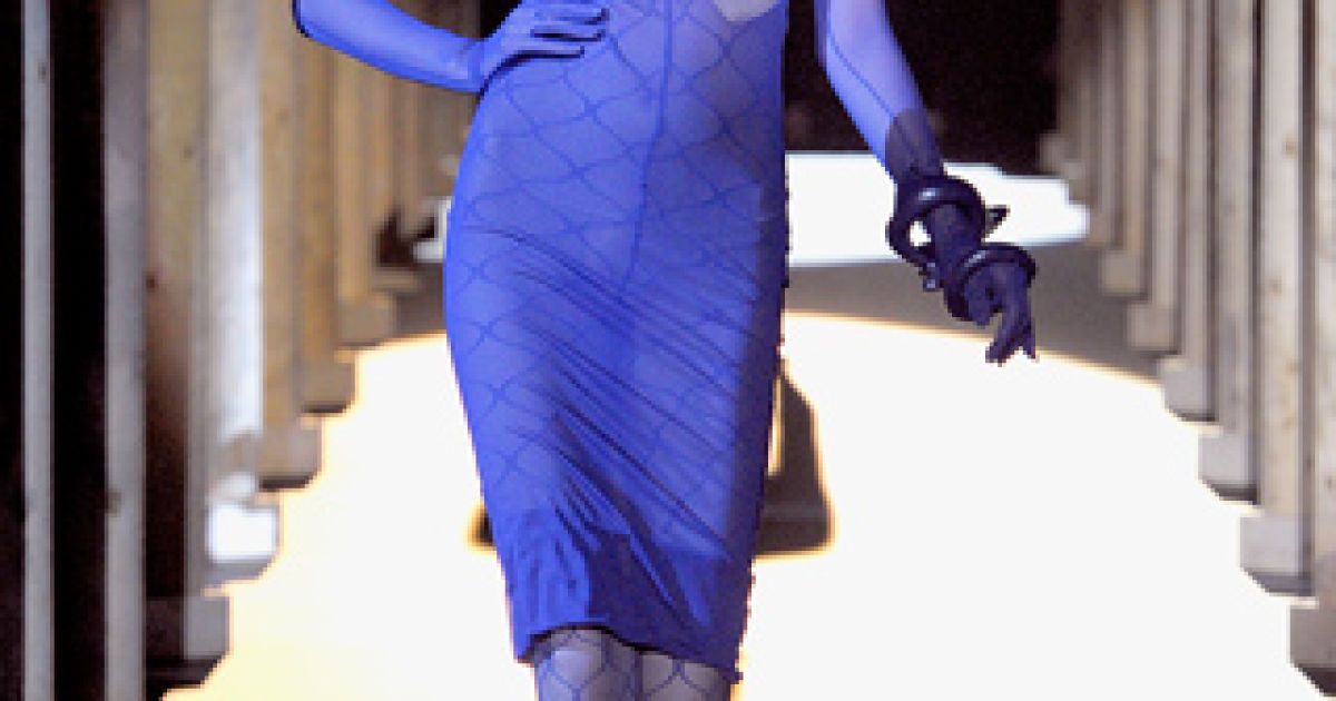 Коллекция Thierry Mugler осень-зима 2011-2012 на Неделе моды в Париже
