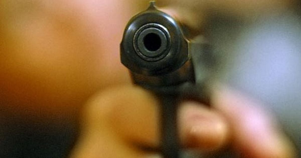 Военный застрелил мужчину