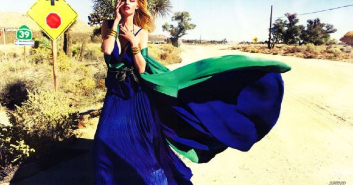 Лара Стоун для Vogue