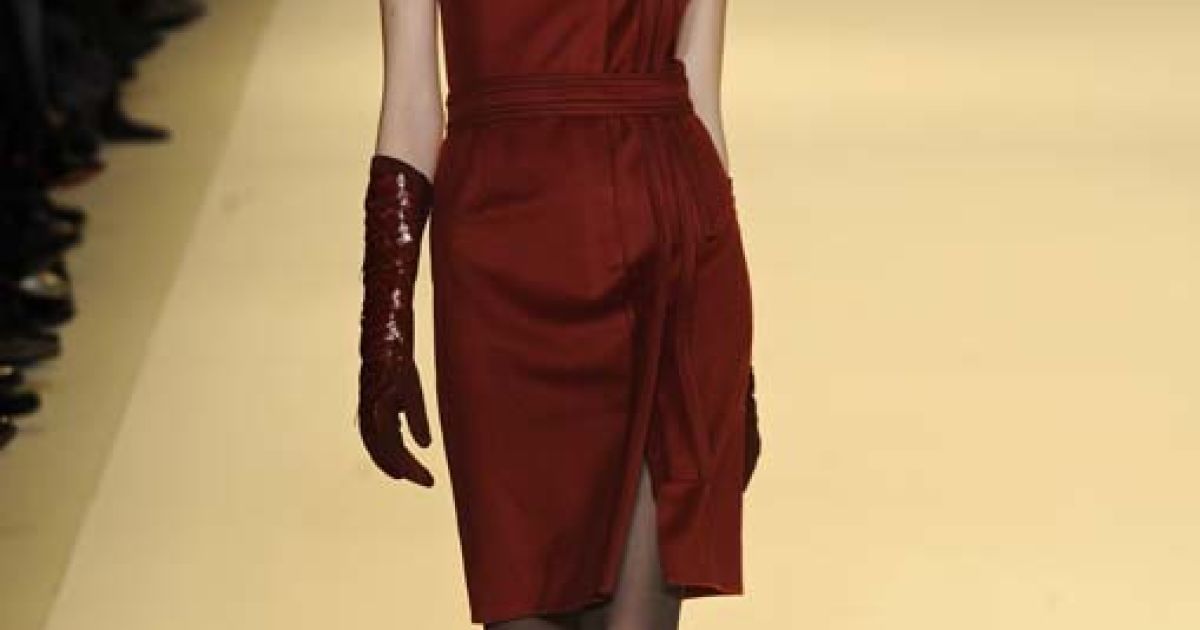 Carolina Herrera прет-а-порте осень-зима 2010-2011 (East News)