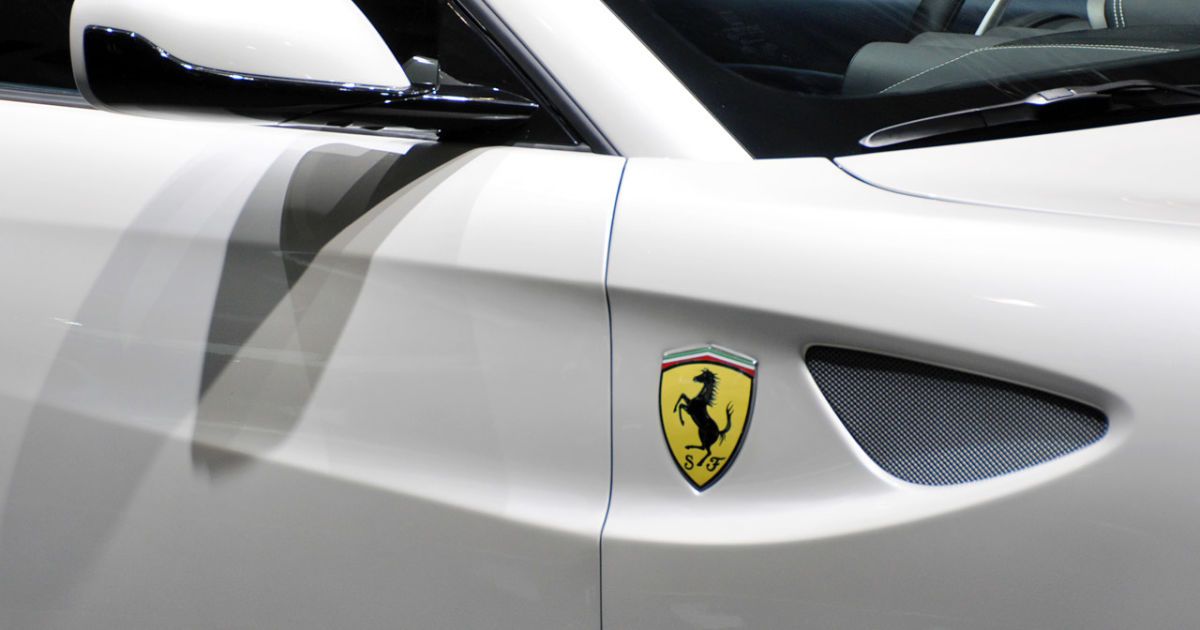 ferrari ff geneva_24