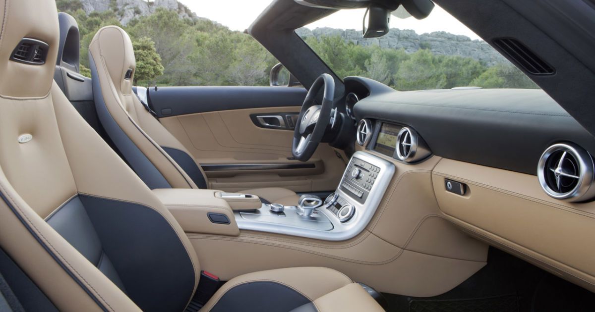 Mercedes-Benz SLS AMG_13