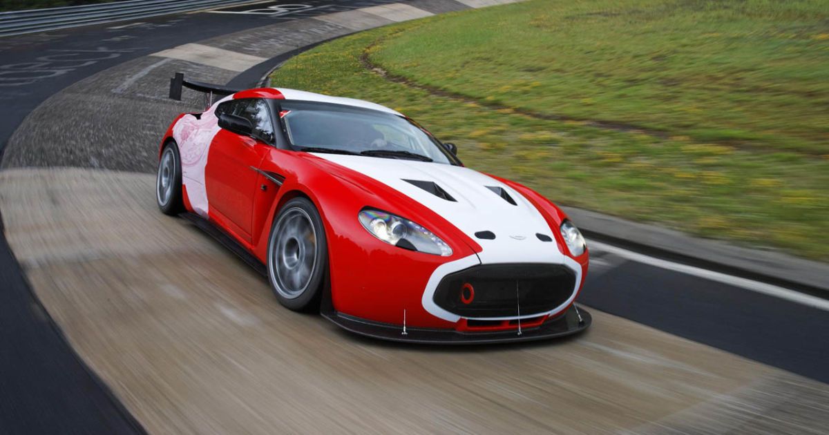 Концепты Aston Martin V12 Zagato назвали Zig и Zag