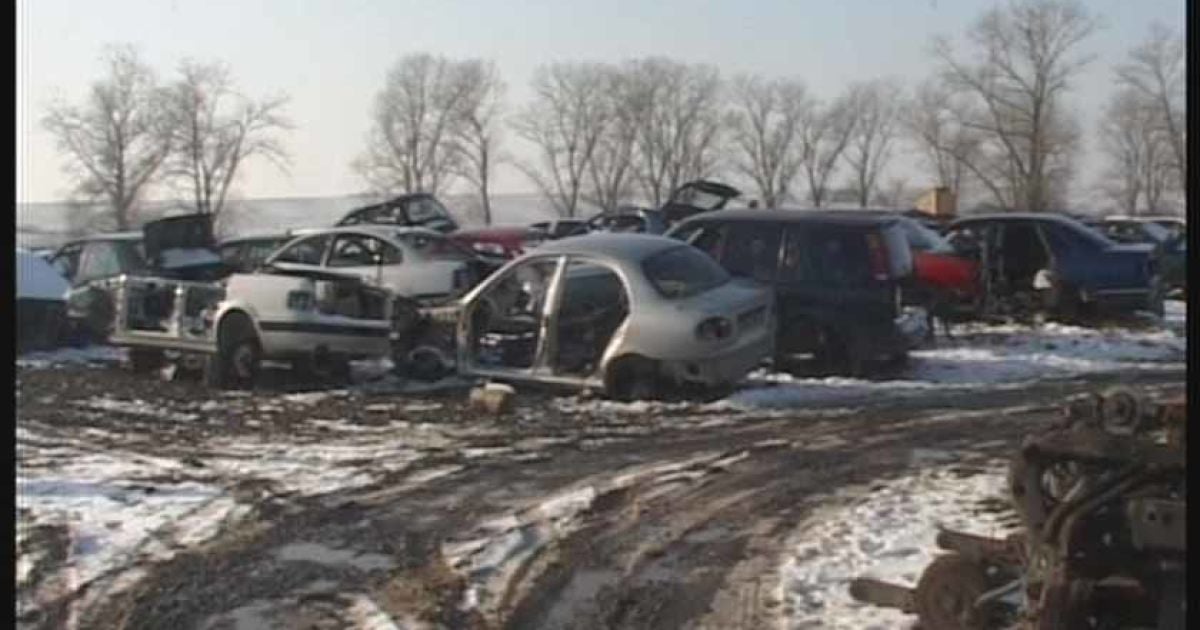 ГАИ обнаружила более 100 краденых авто