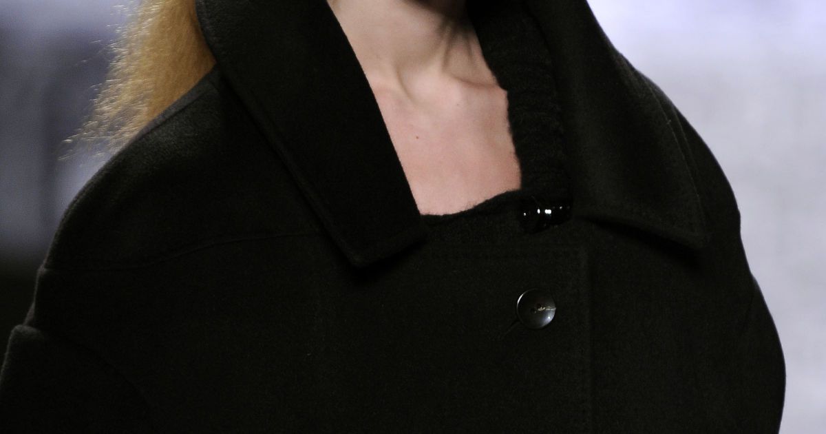 Viktor & Rolf прет-а-порте осень-зима 2010-2011 (East News)