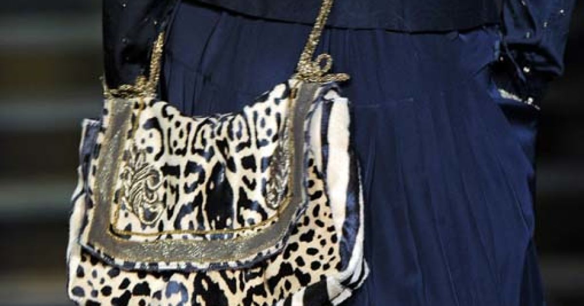 Roberto Cavalli прет-а-порте осень-зима 2010-2011 (East News)